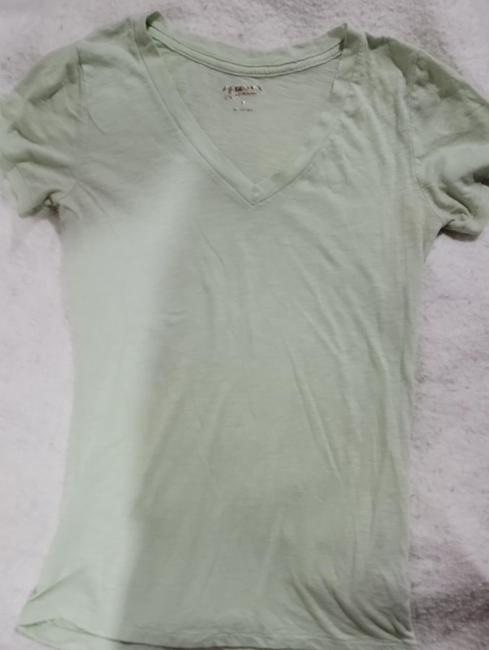 Arizona Jean Company Light Mint V-Neck Short Sleeve Tee